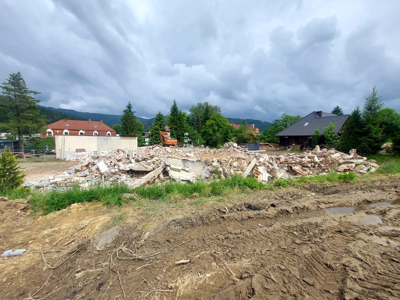 Usługi wyburzeniowe – zdjęcie 2